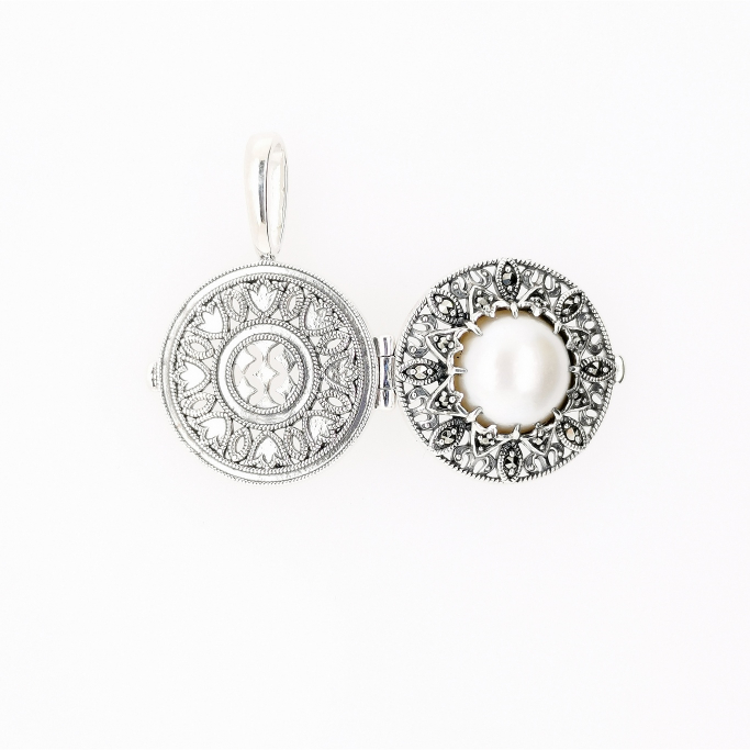 SVマルカジット&マベパールロケットペンダント